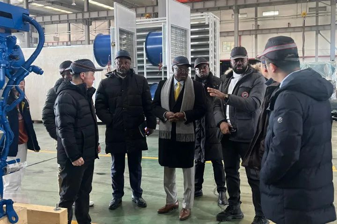 刚果(金）驻华大使巴卢穆埃内到访博威能源